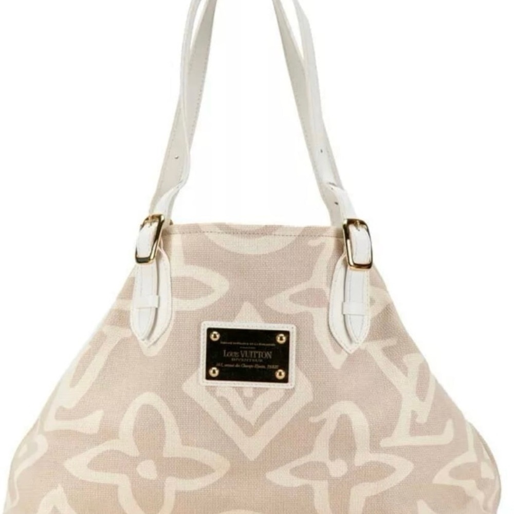 Louis Vuitton Thitienne Pm Shoulder Bag